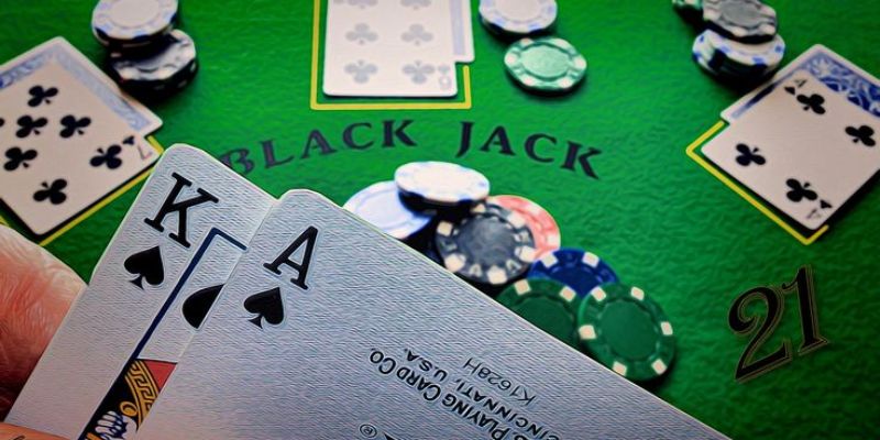 Ngũ Linh Blackjack: Đọc Vị Và Giải Mã Tay Bài Đặc Biệt 2 Ngũ linh blackjack là một biến thể đặc biệt của blackjack